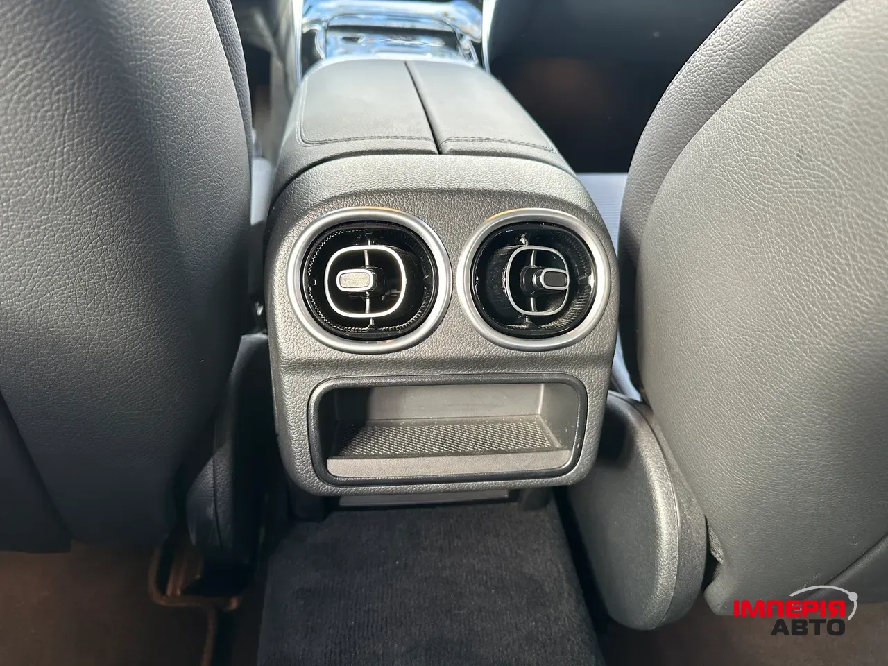 Mercedes-Benz C-Класс - фото 36