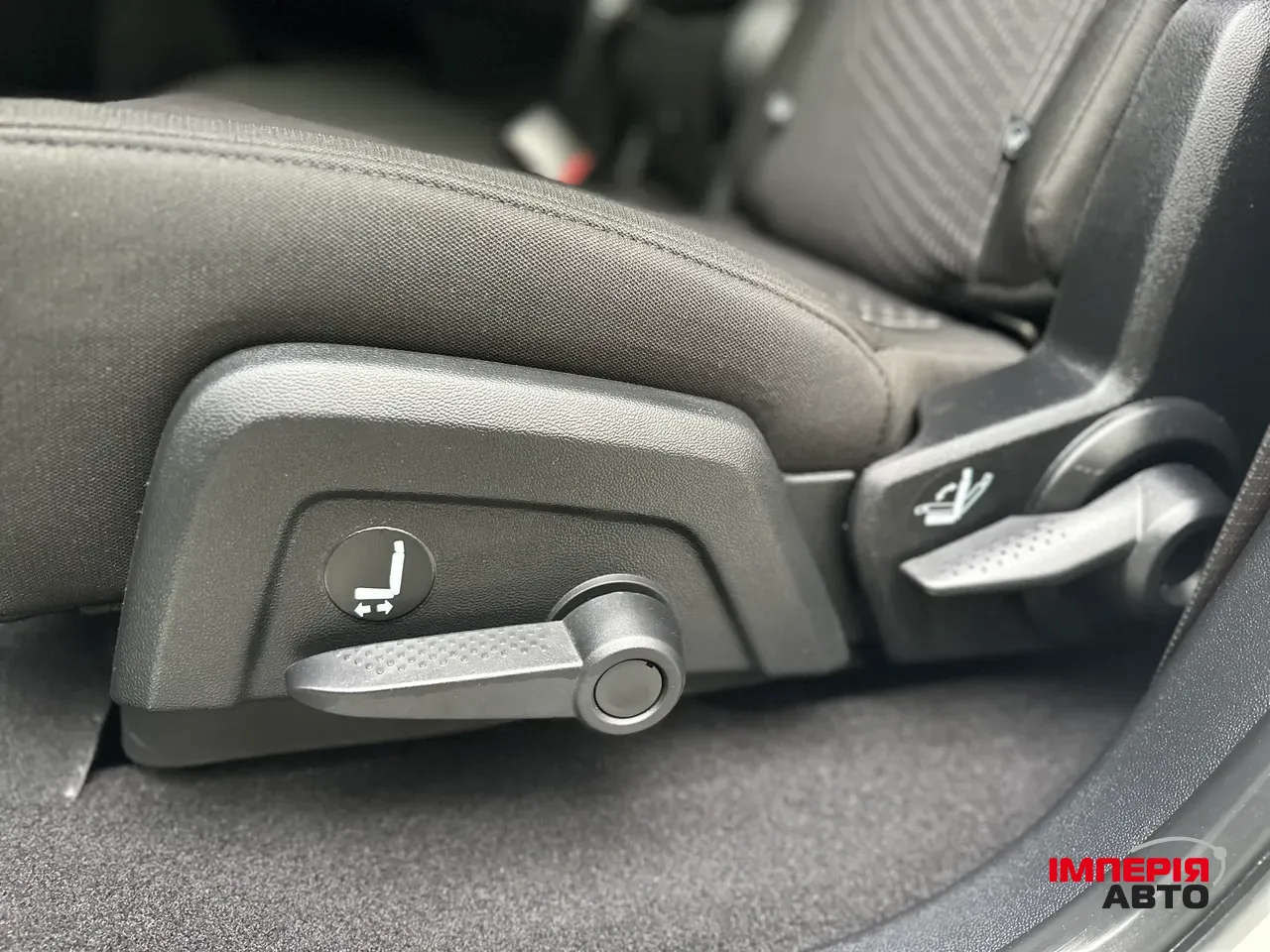 Dodge Journey - фото 32