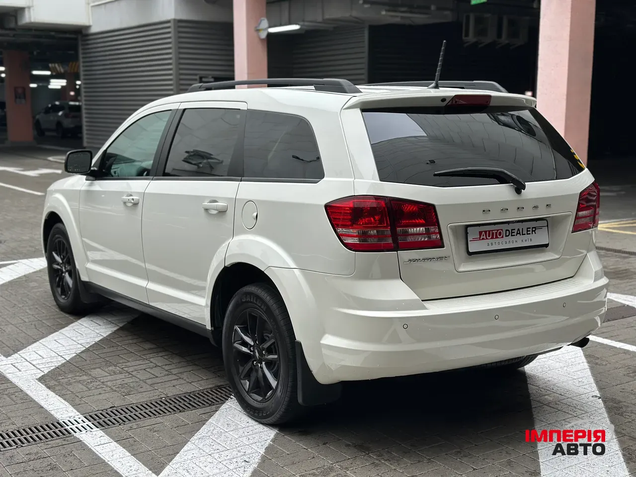 Dodge Journey - фото 8