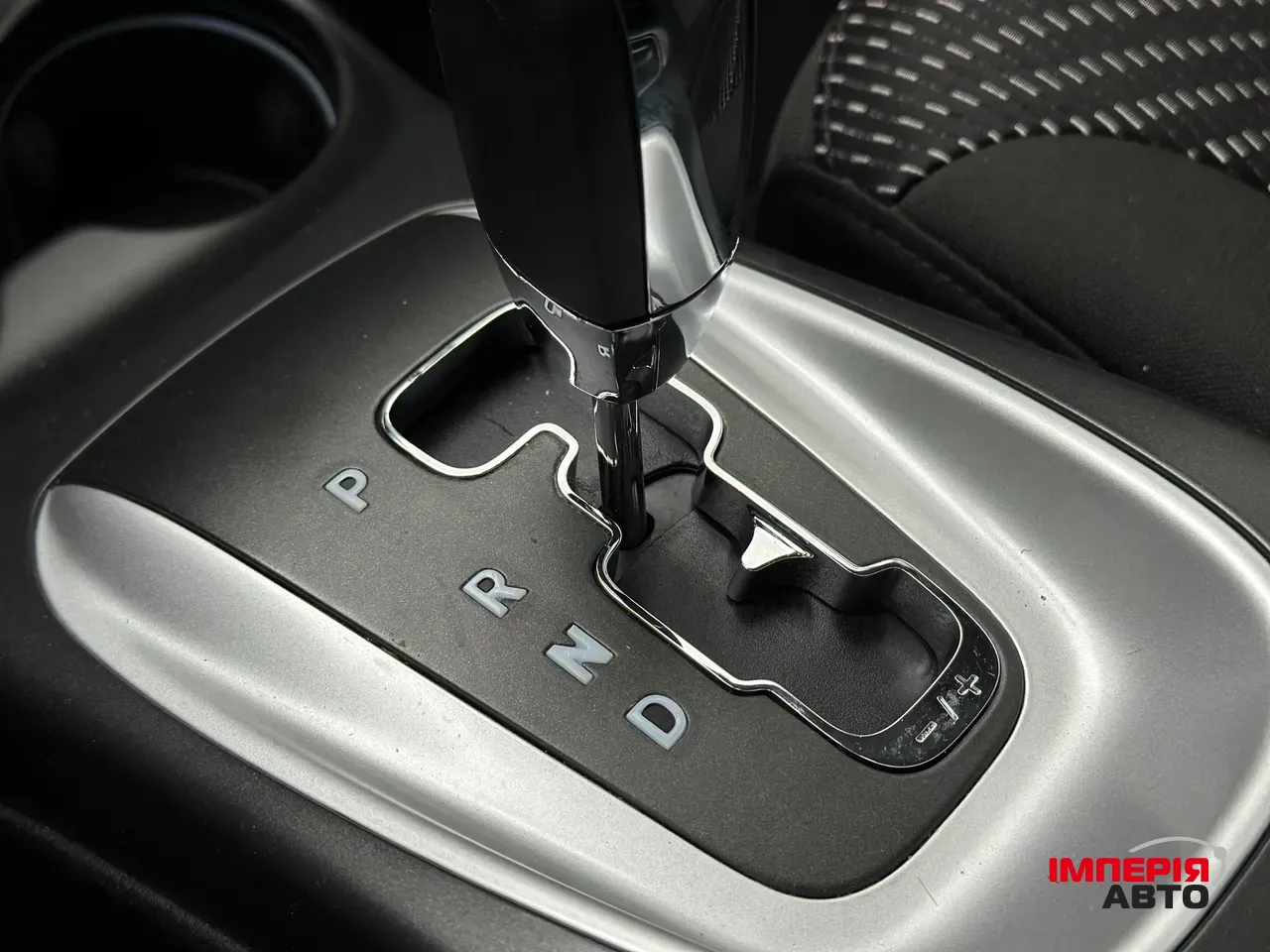 Dodge Journey - фото 28