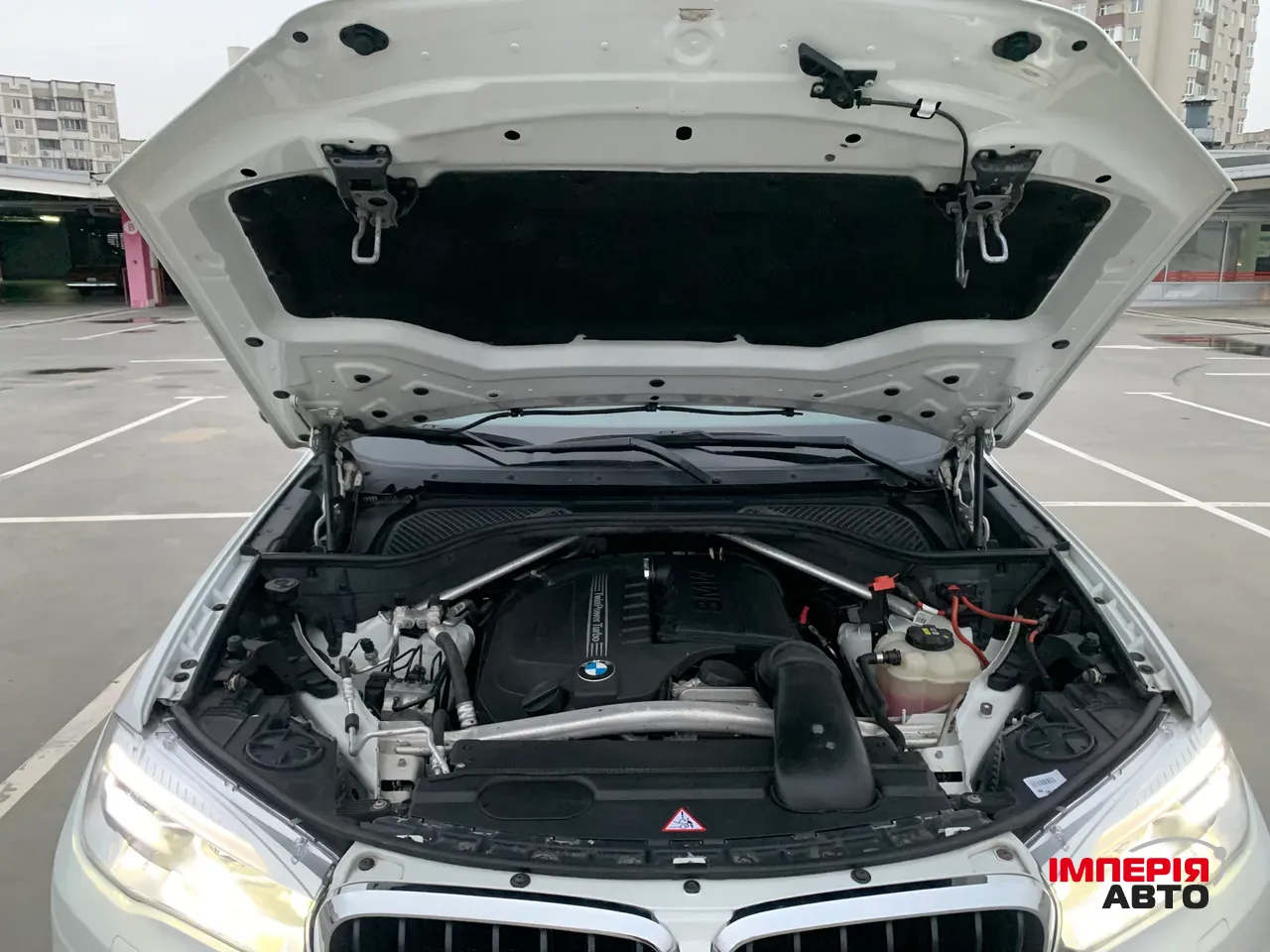 BMW X5 - фото 10