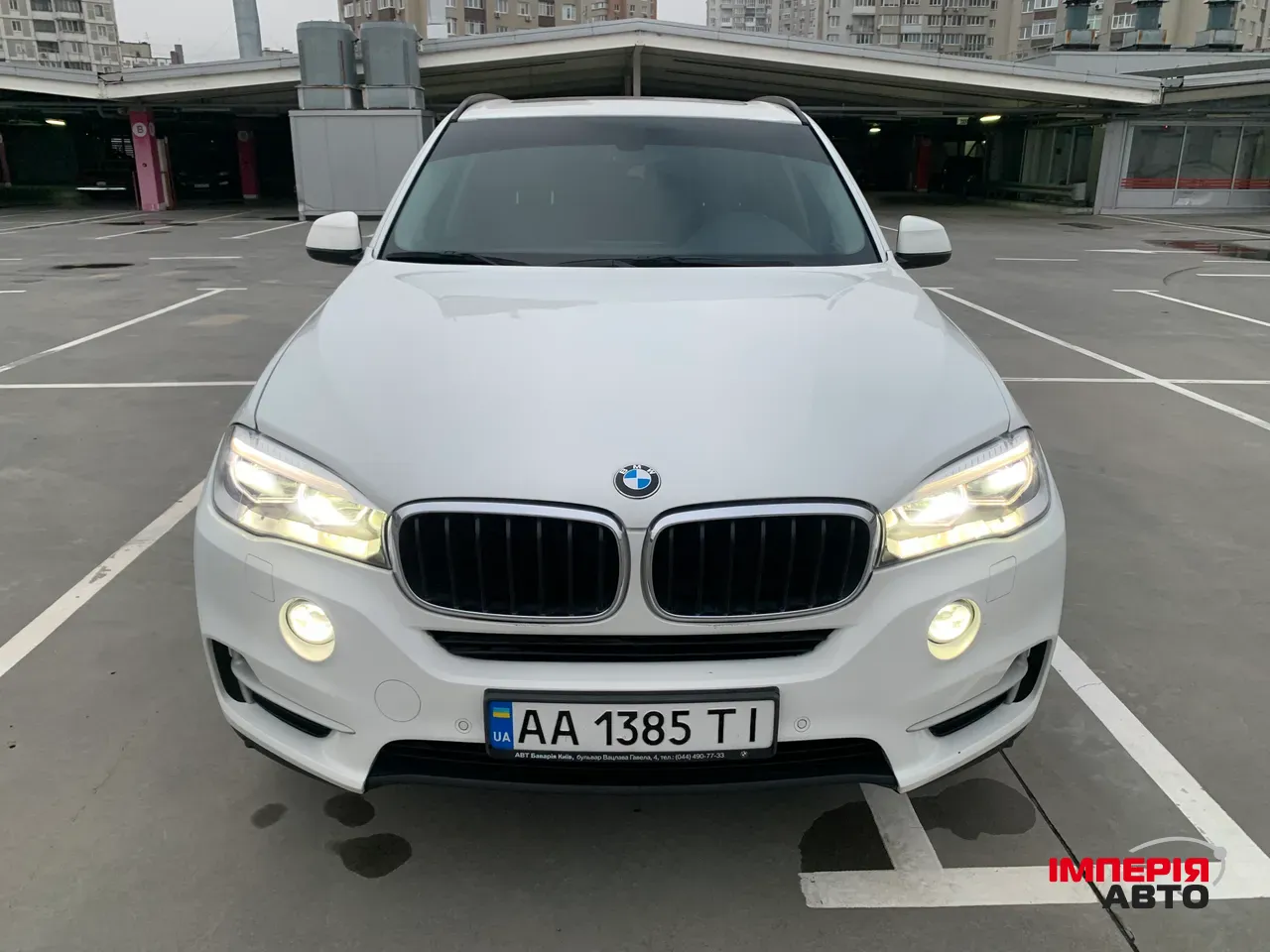 BMW X5 - фото 8