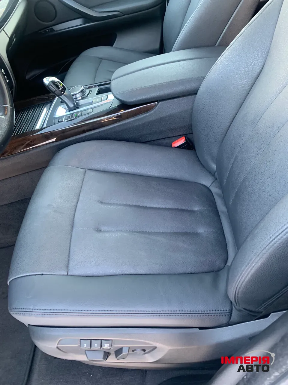 BMW X5 - фото 30