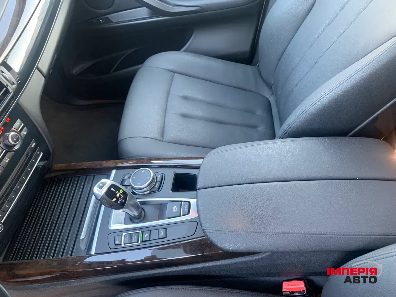 BMW X5 - фото 13