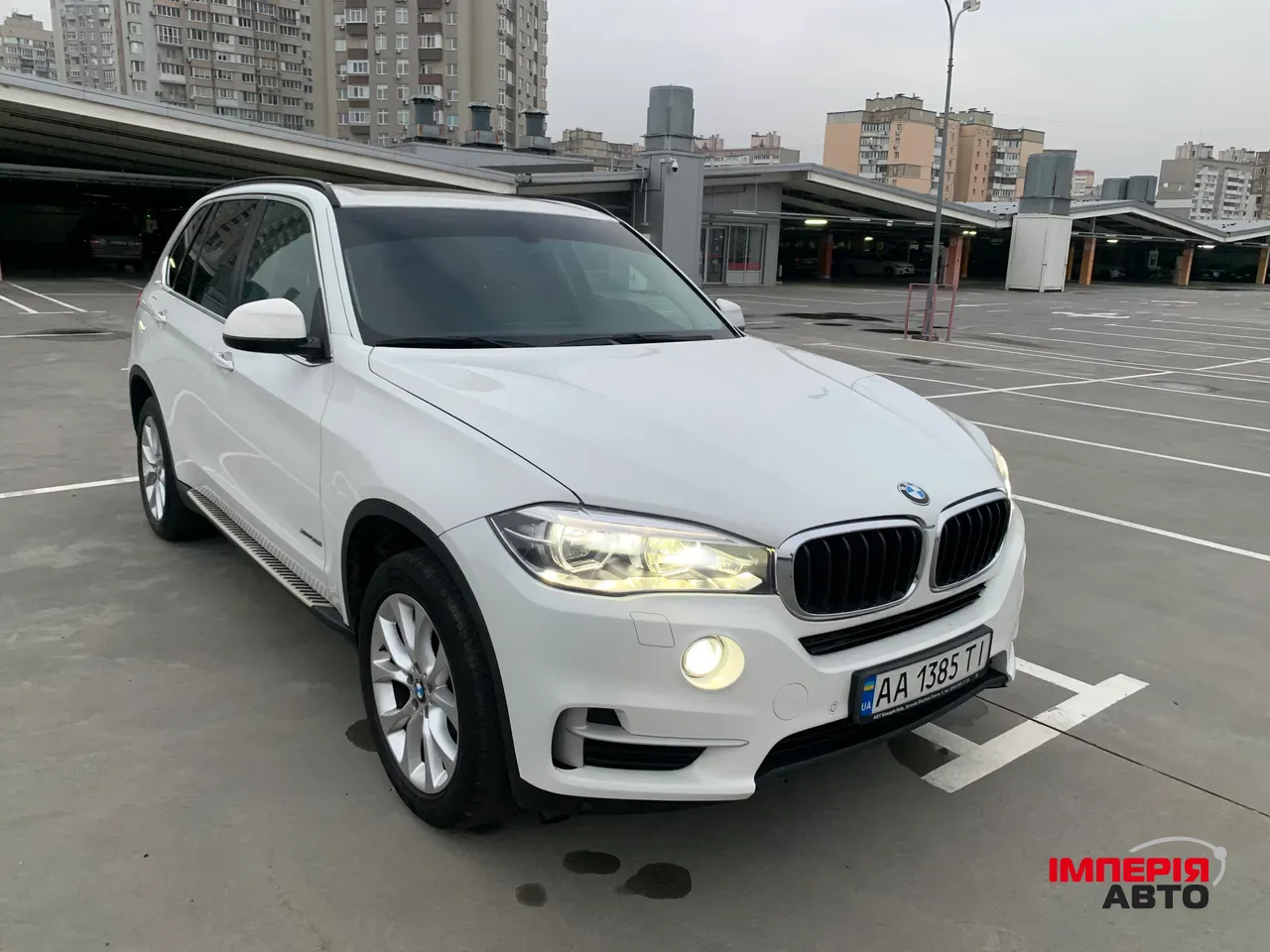 BMW X5 - фото 6