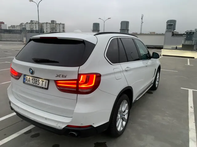 BMW X5 - фото 4