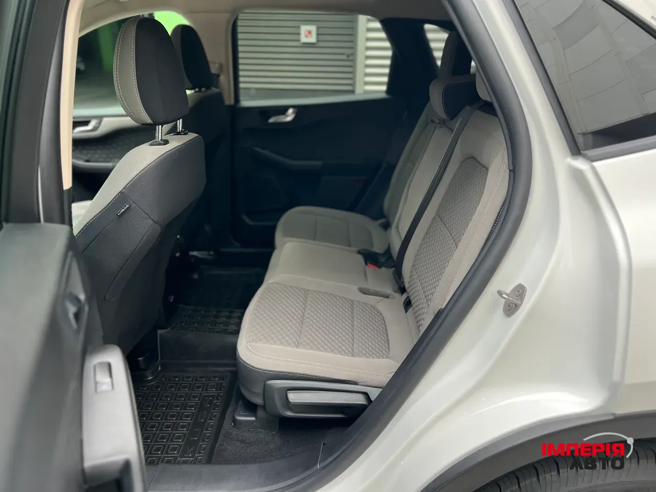 Ford Escape - фото 38