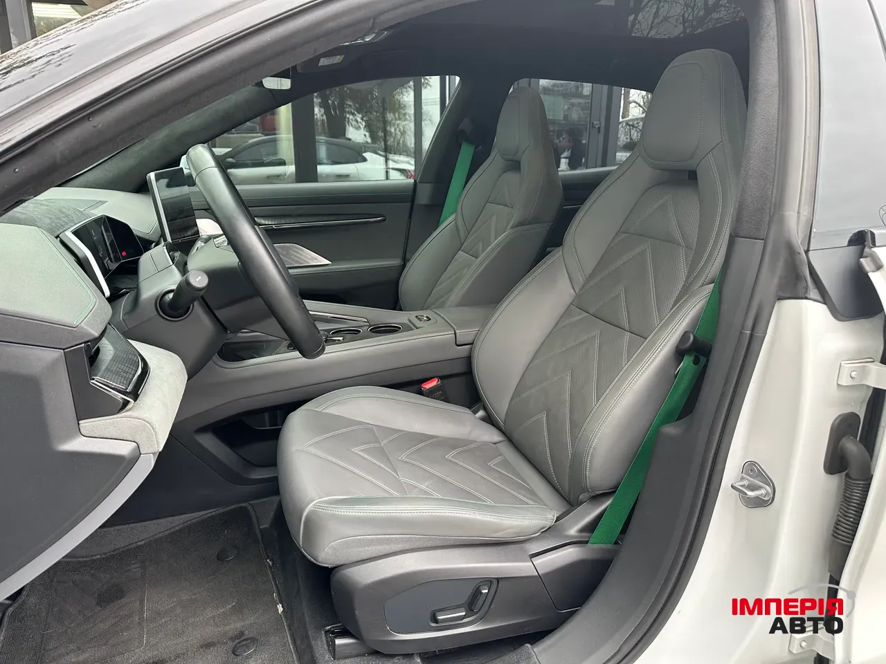 Zeekr 001 - фото 20