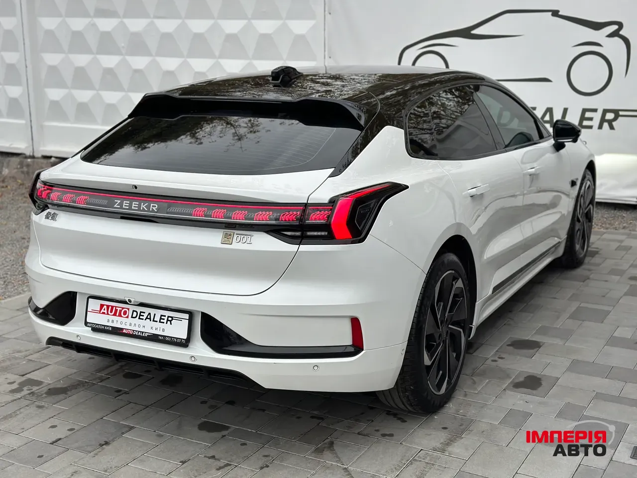 Zeekr 001 - фото 15