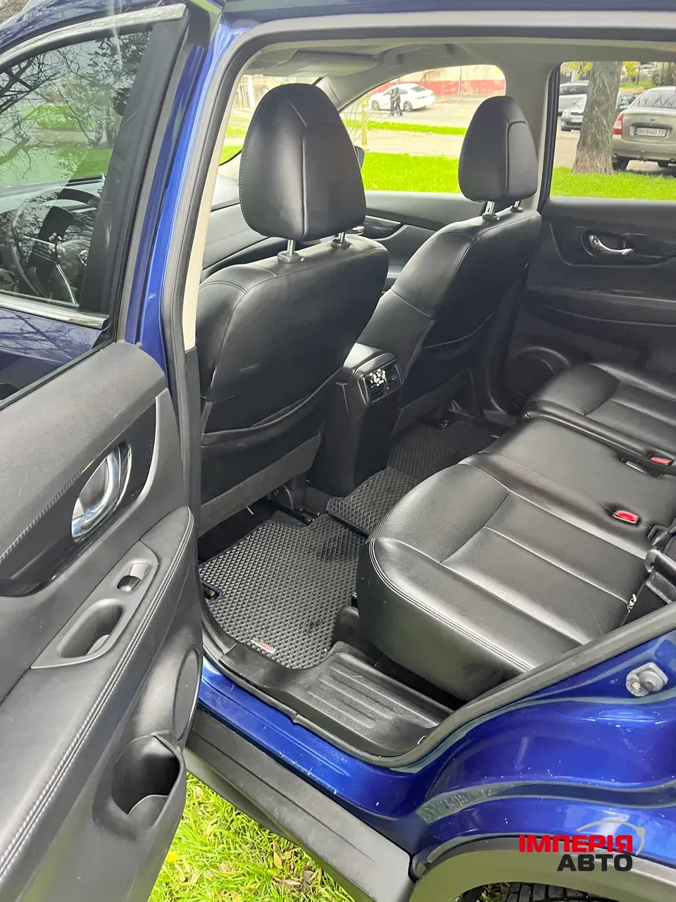 Nissan Rogue - фото 14