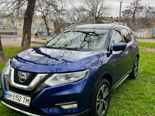 Nissan Rogue - фото 1