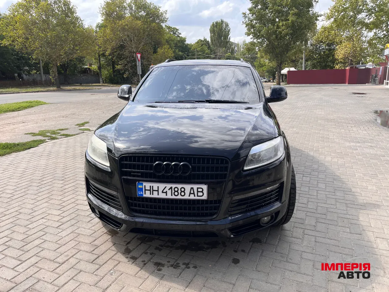 Audi Q7 - фото 6