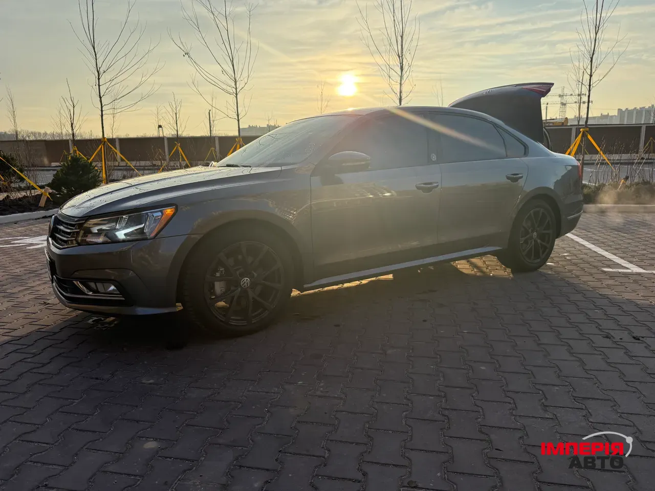Volkswagen Passat - фото 6