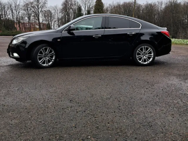 Opel Insignia - фото 3