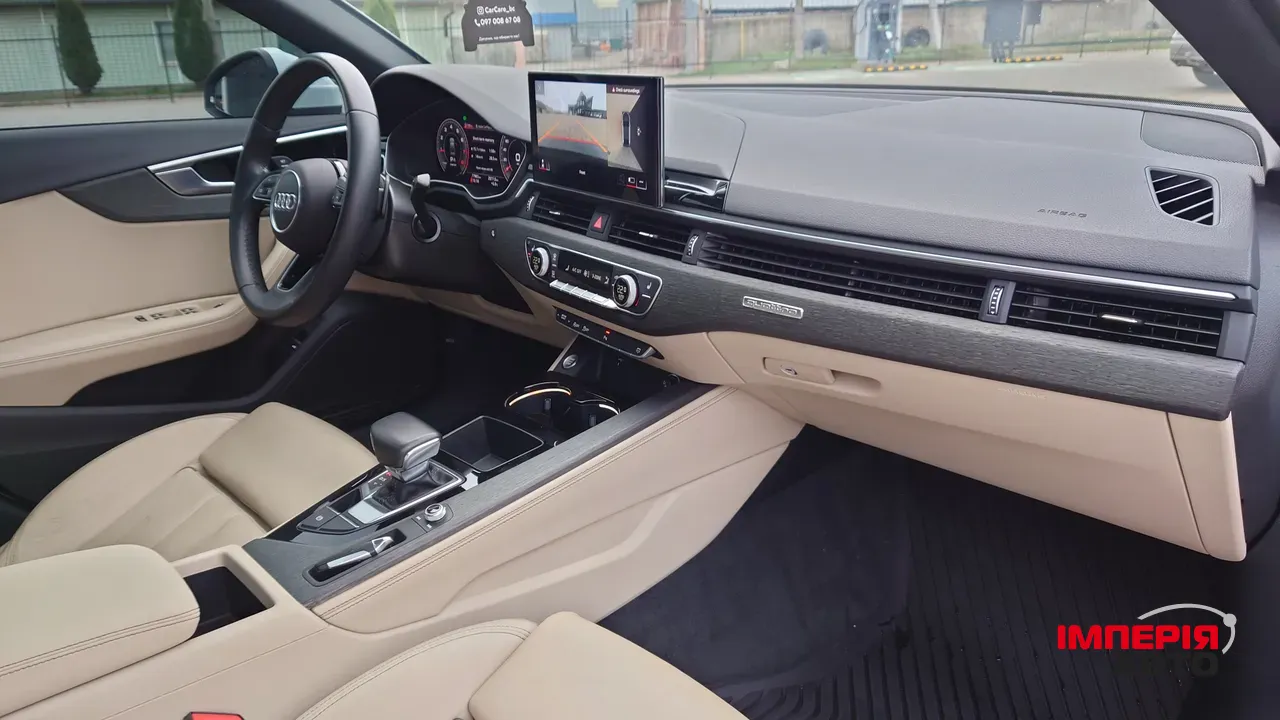 Audi A4 - фото 25