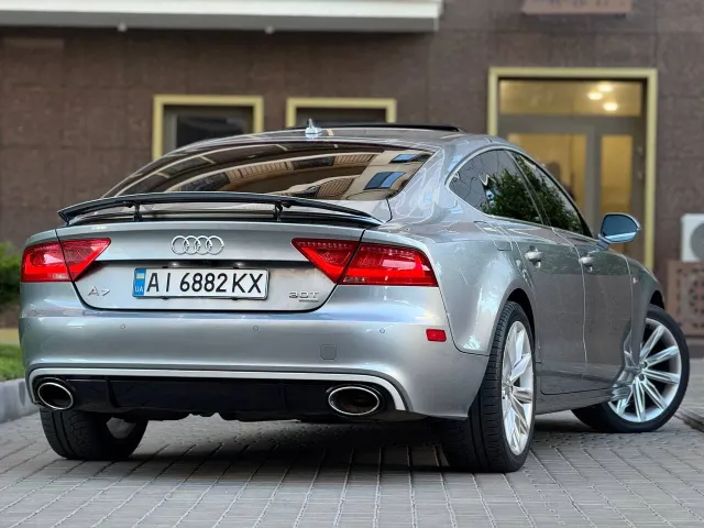 Audi A7 - фото 4
