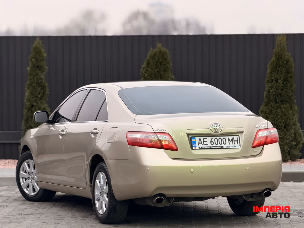 Toyota Camry - фото 5
