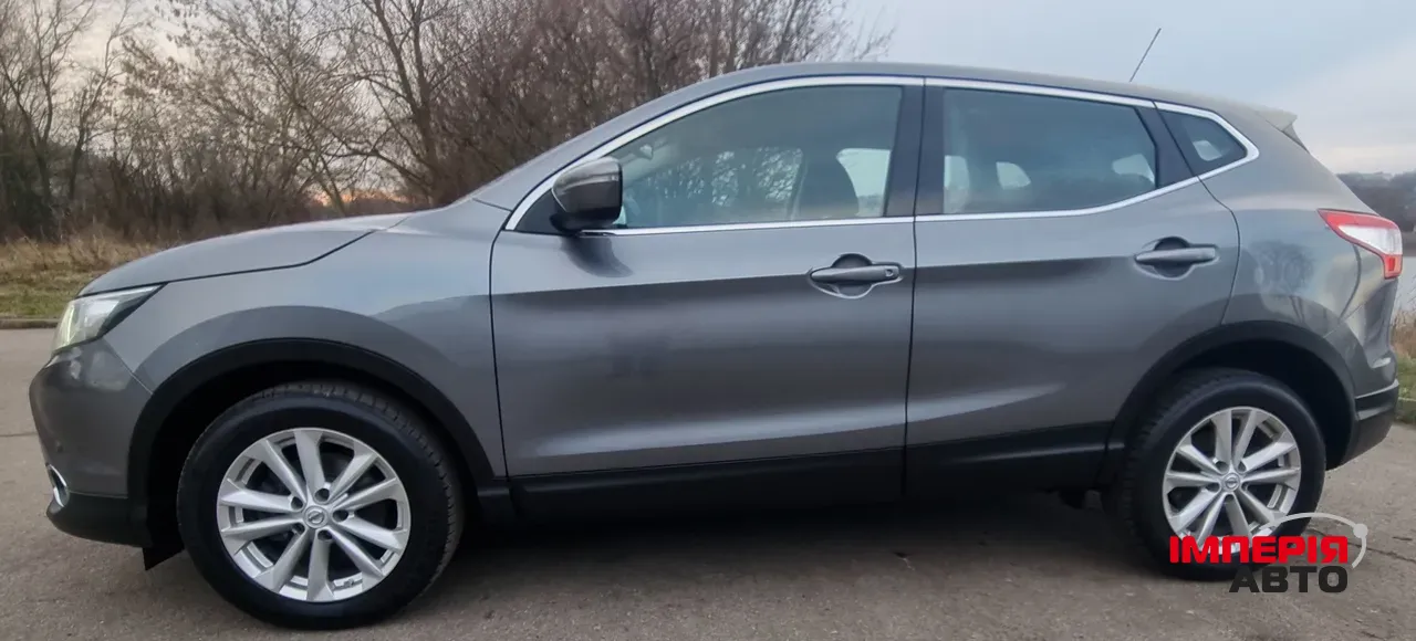 Nissan Qashqai - фото 9