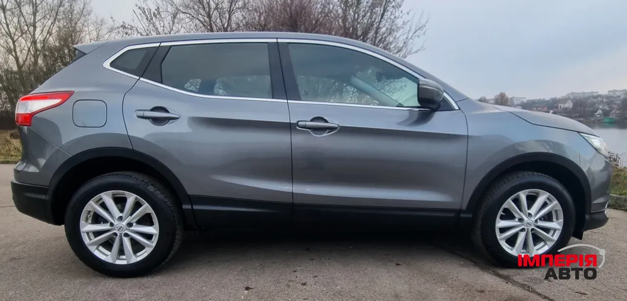 Nissan Qashqai - фото 25
