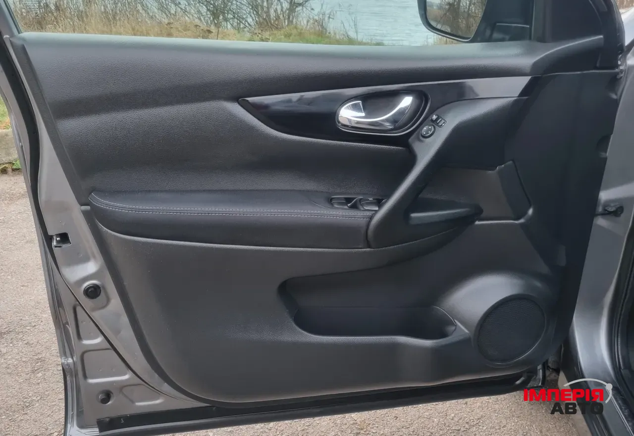 Nissan Qashqai - фото 31