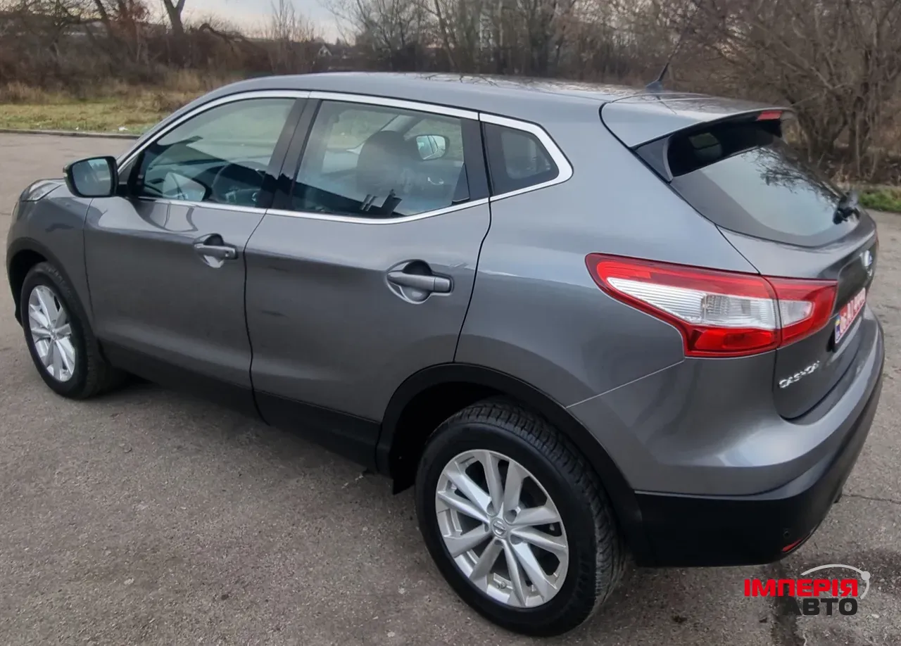 Nissan Qashqai - фото 10
