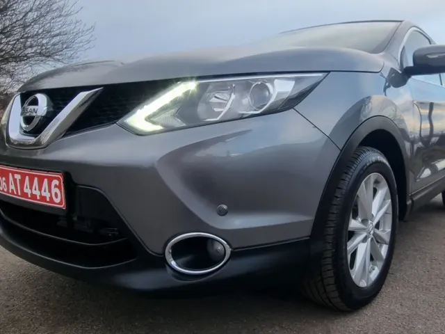 Nissan Qashqai - фото 4