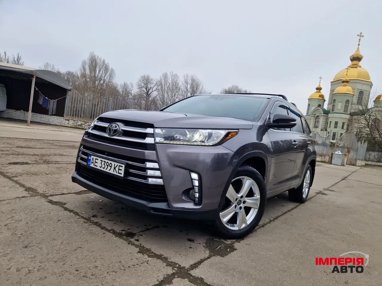 Toyota Highlander - фото 1