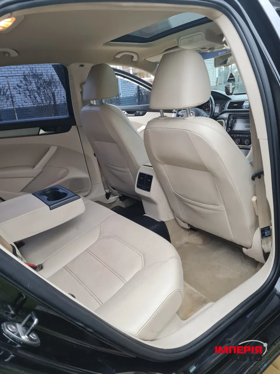 Volkswagen Passat - фото 9