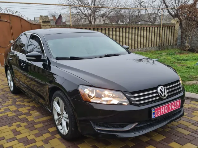 Volkswagen Passat - фото 2