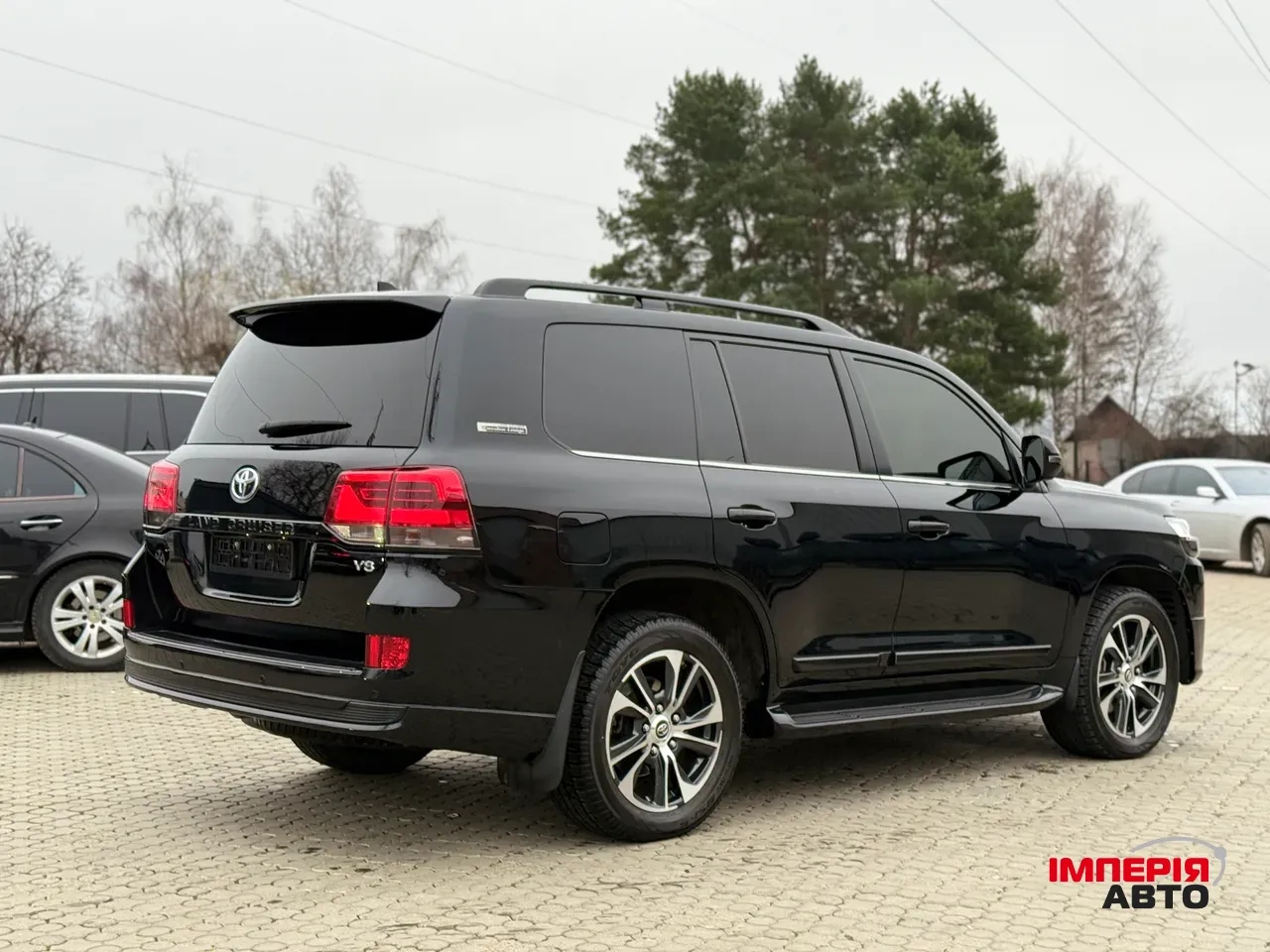 Toyota Land Cruiser - фото 4