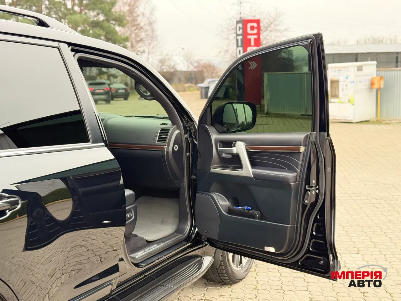 Toyota Land Cruiser - фото 9