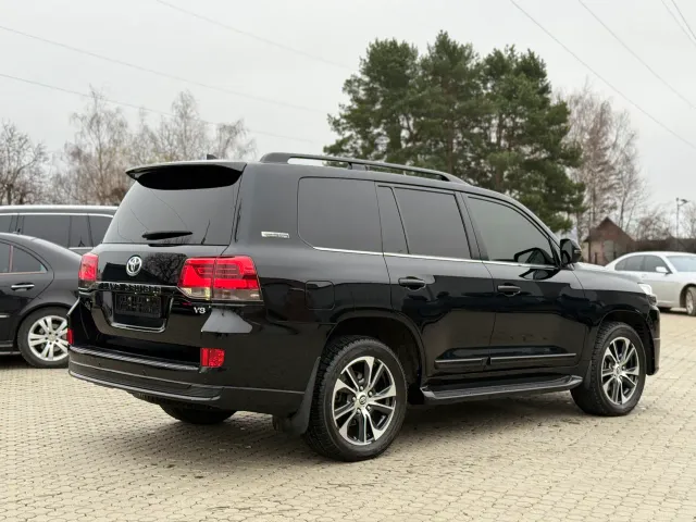 Toyota Land Cruiser - фото 4