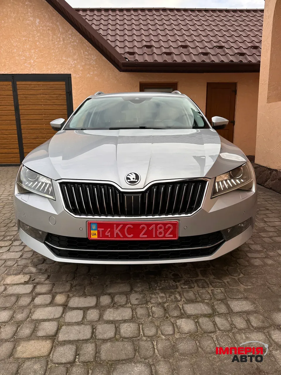 Skoda Superb - фото 4