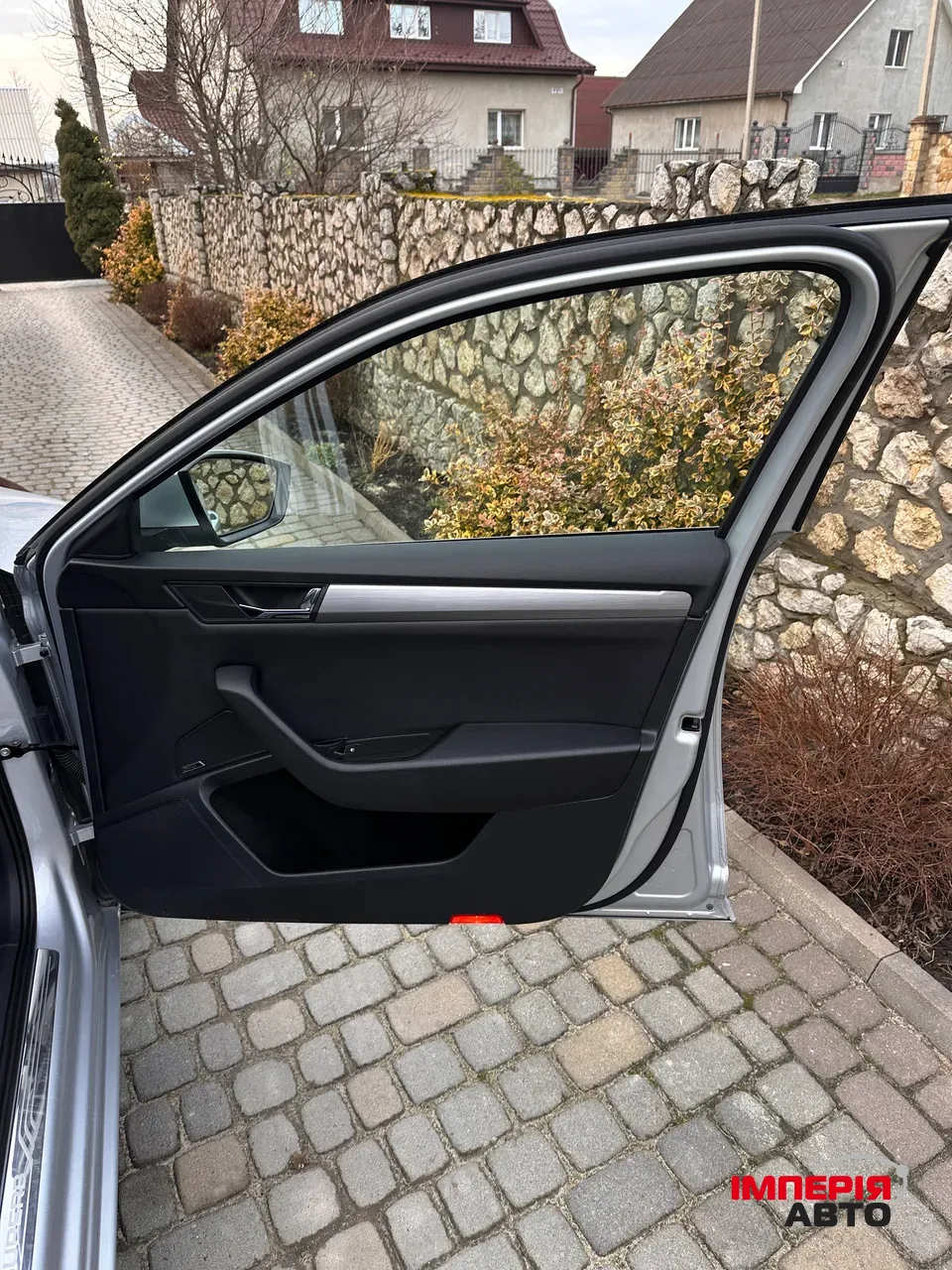 Skoda Superb - фото 43