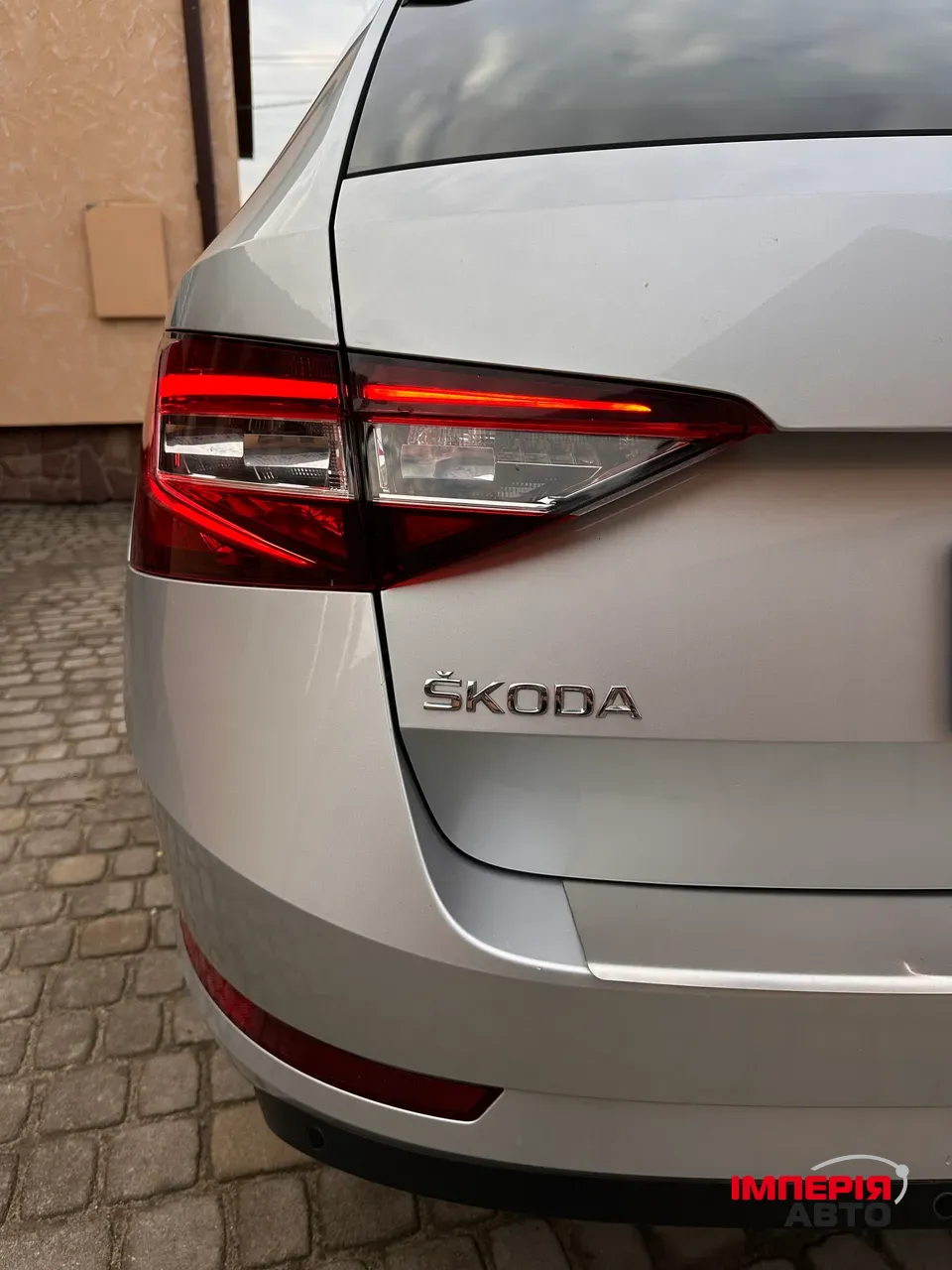 Skoda Superb - фото 18