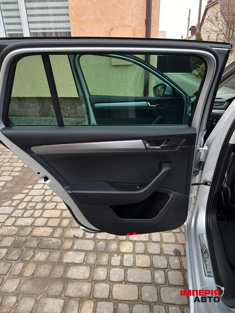 Skoda Superb - фото 52