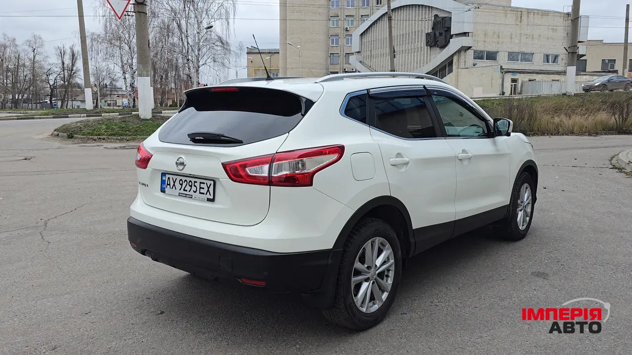 Nissan Qashqai - фото 12