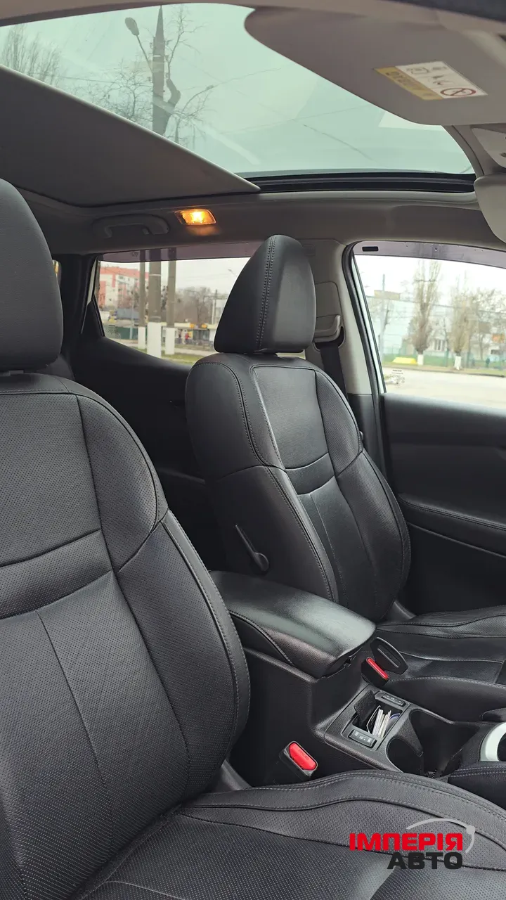 Nissan Qashqai - фото 11