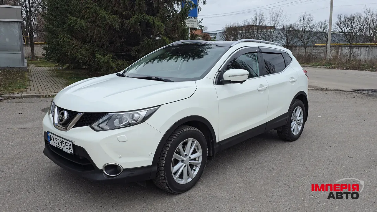 Nissan Qashqai - фото 1