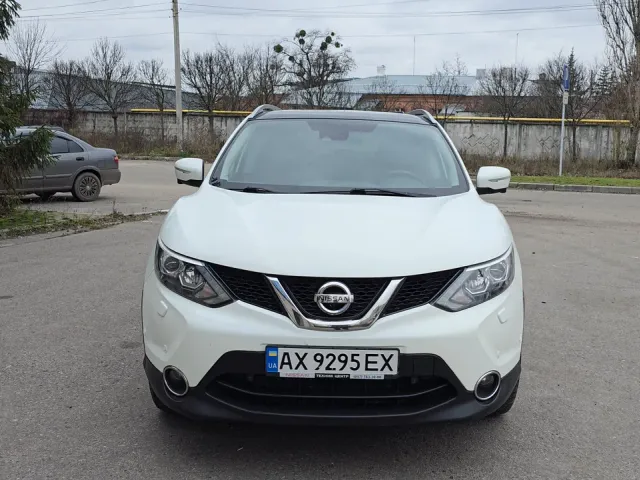 Nissan Qashqai - фото 5