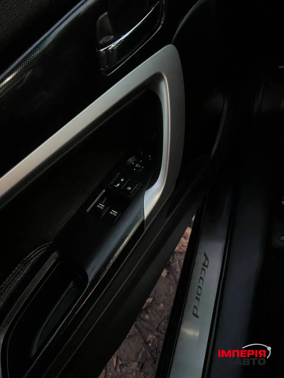 Honda Accord - фото 8