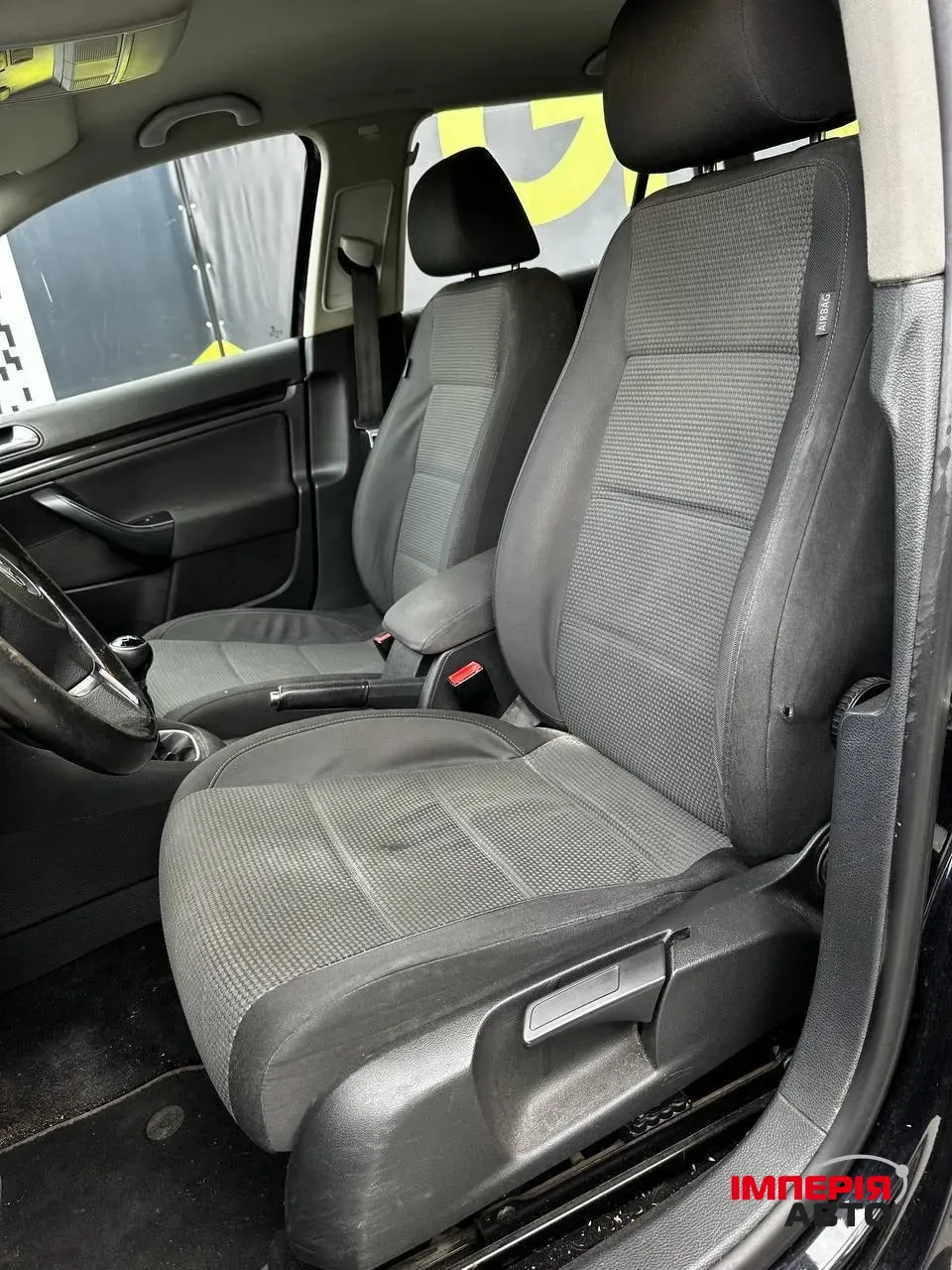 Volkswagen Golf - фото 4