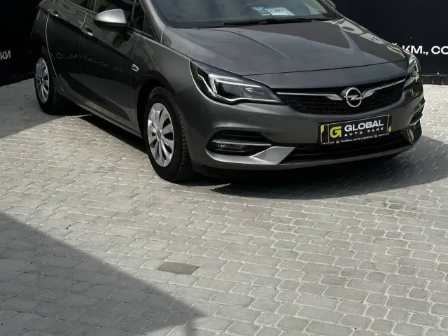 Opel Astra - фото 3