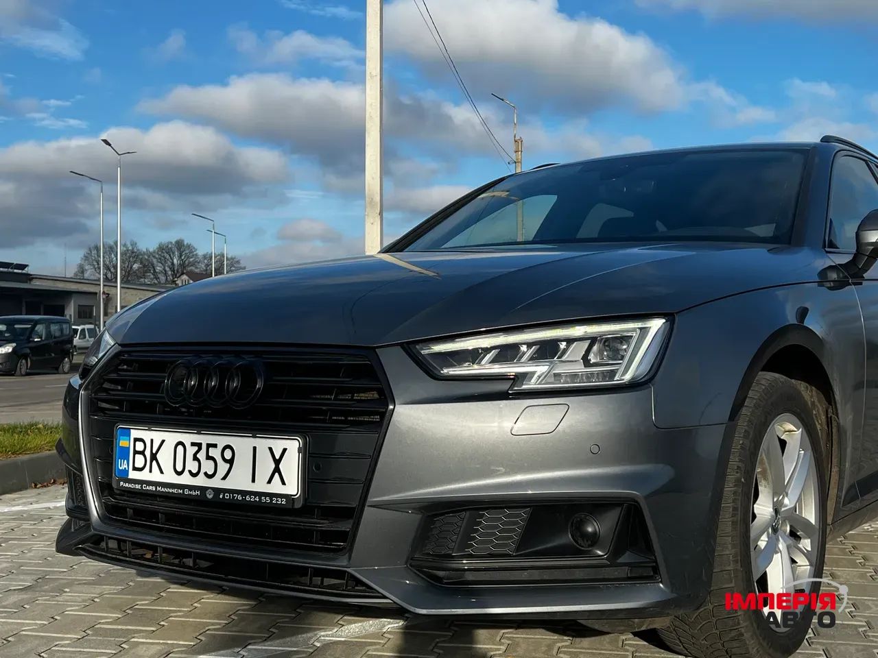 Audi A4 - фото 9