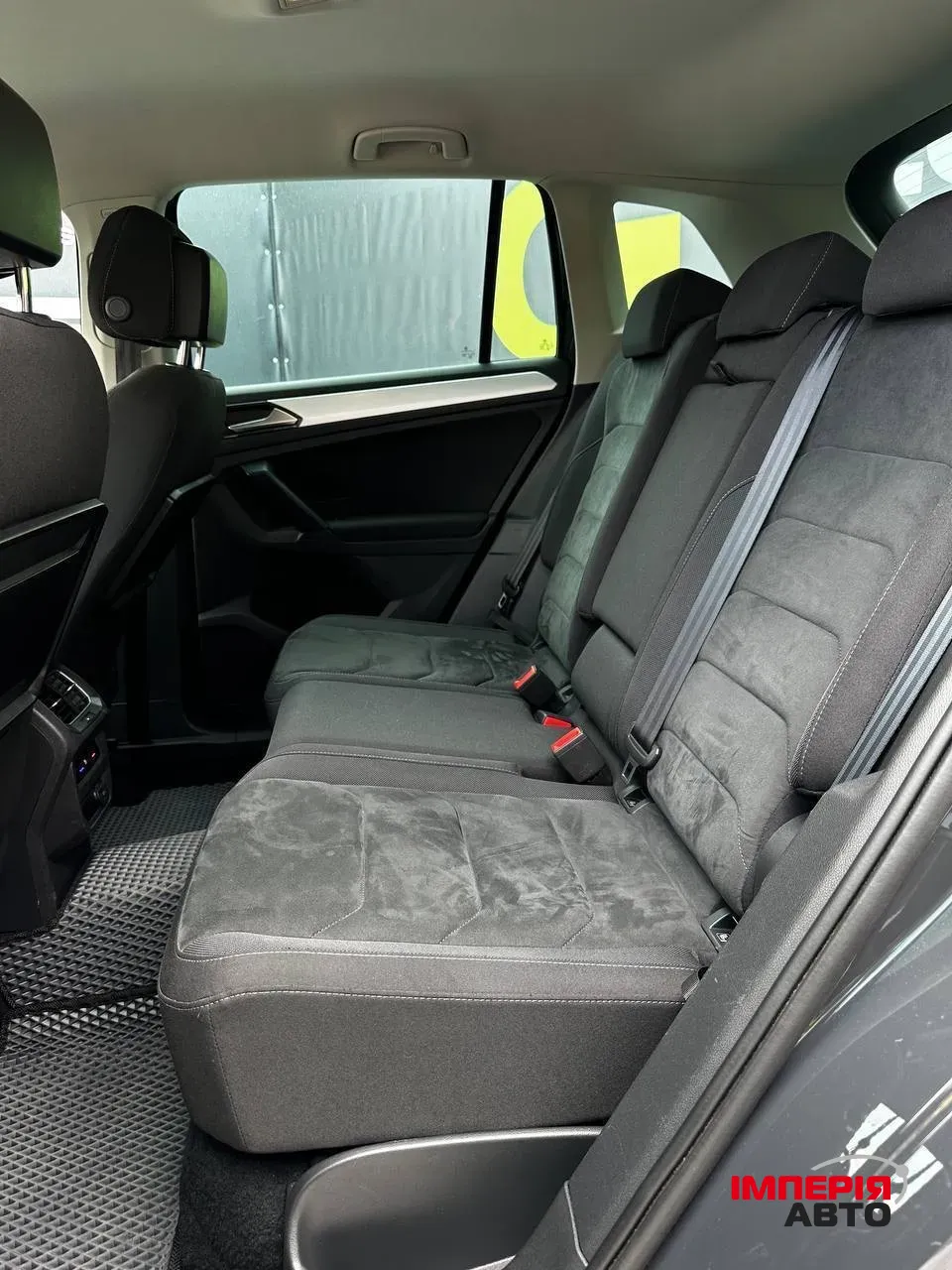 Volkswagen Tiguan - фото 5