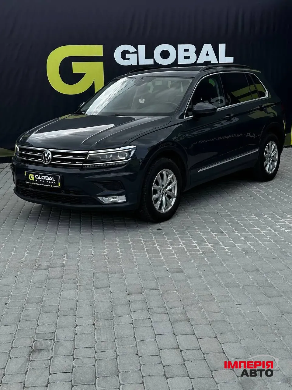Volkswagen Tiguan - фото 2