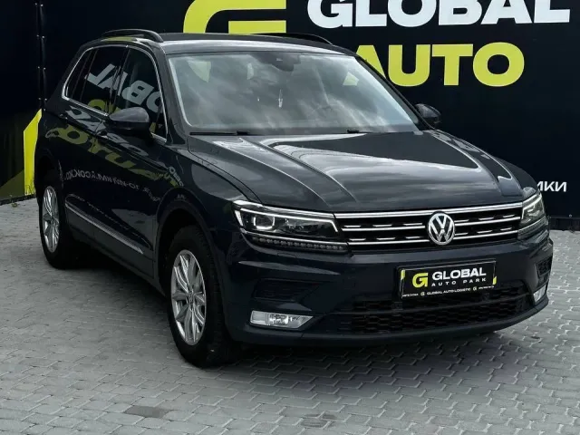 Volkswagen Tiguan - фото 3