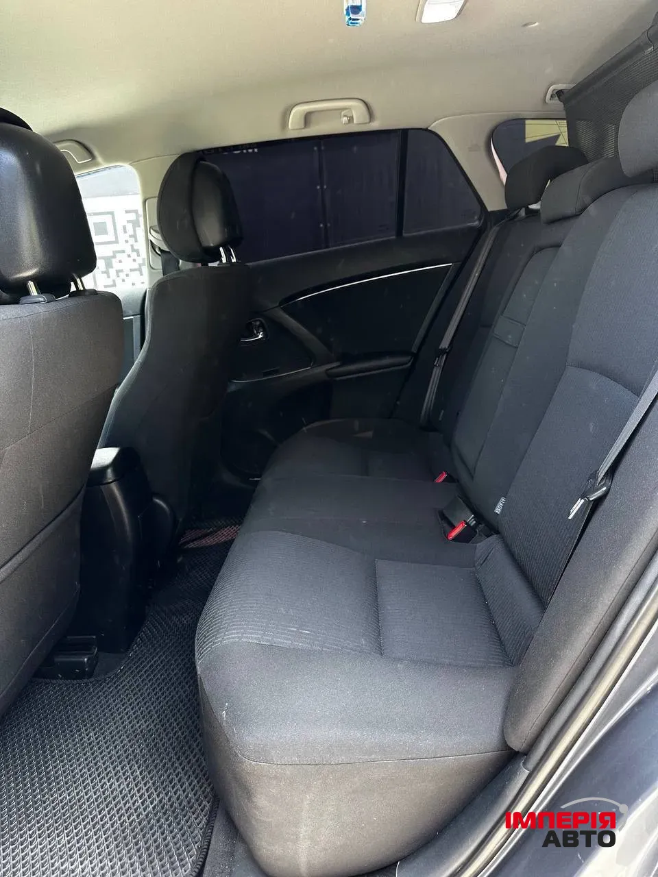 Toyota Avensis - фото 5