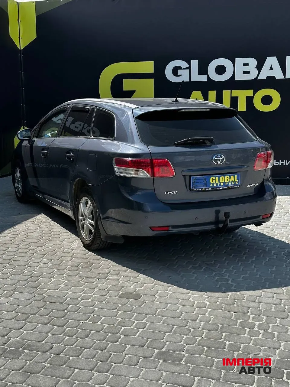 Toyota Avensis - фото 9