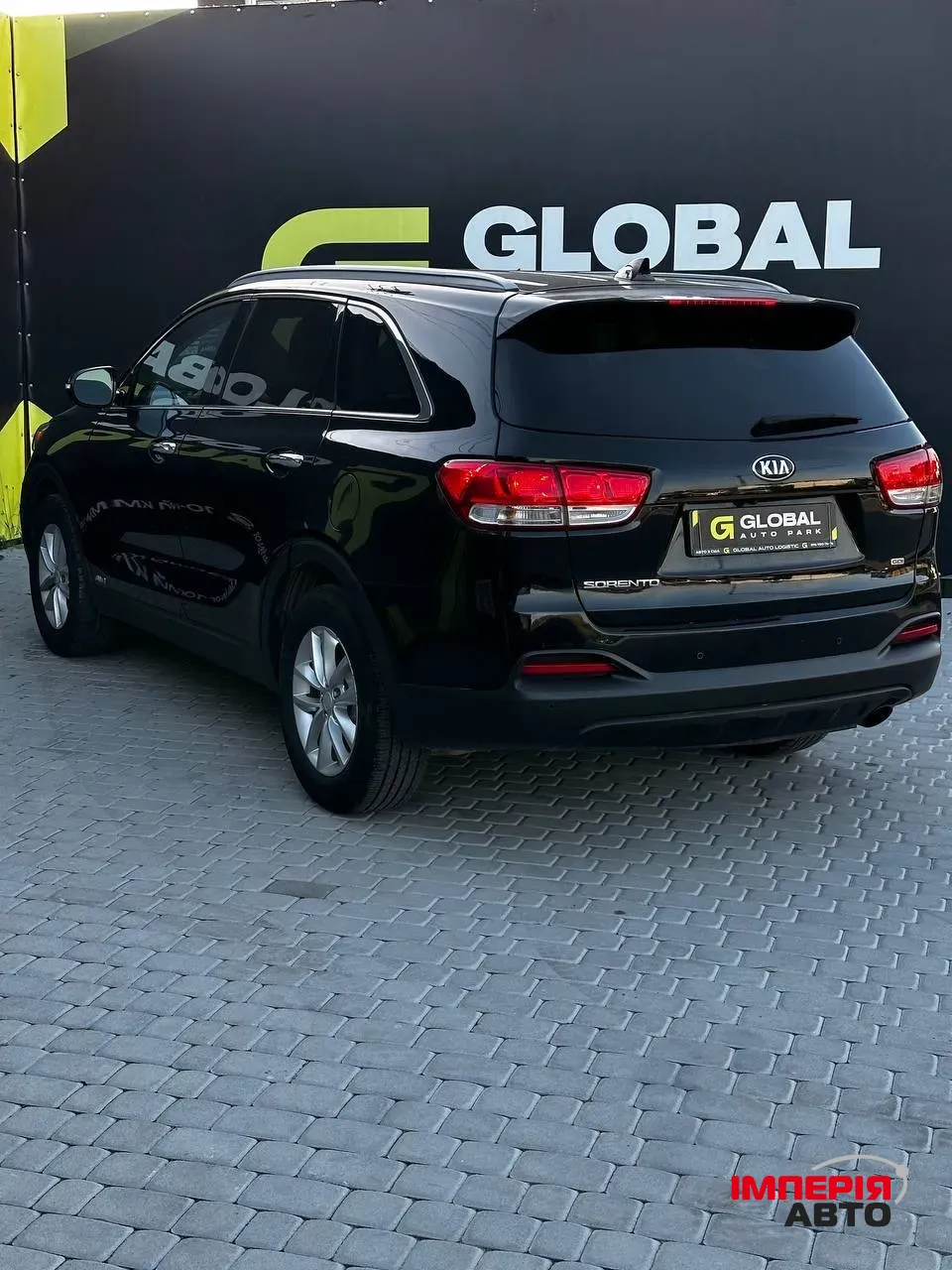 Kia Sorento - фото 10